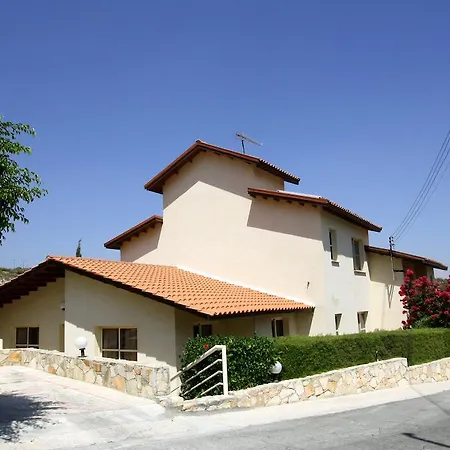 Amoroza Pissouri